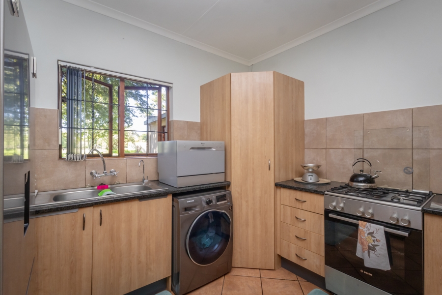 2 Bedroom Property for Sale in The Coves North West